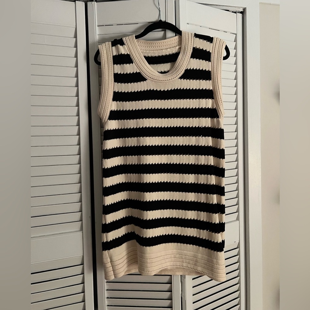 Commense Black and Cream Crew Neck Sweater Dress